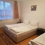 Yana Pensión Dobrinishte