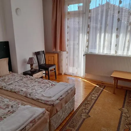 Къща за гости яна