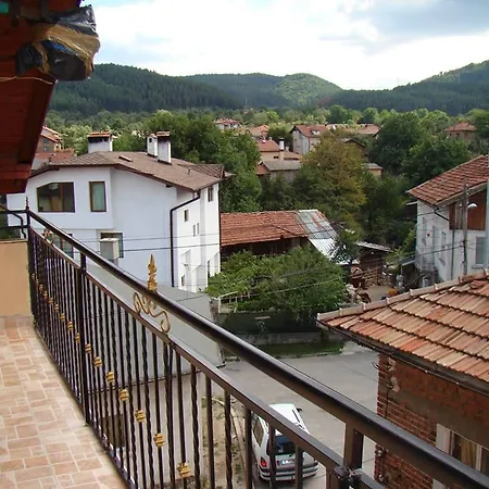 Yana 3* Dobrinishte