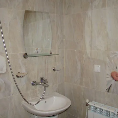 Yana Affittacamere 3*