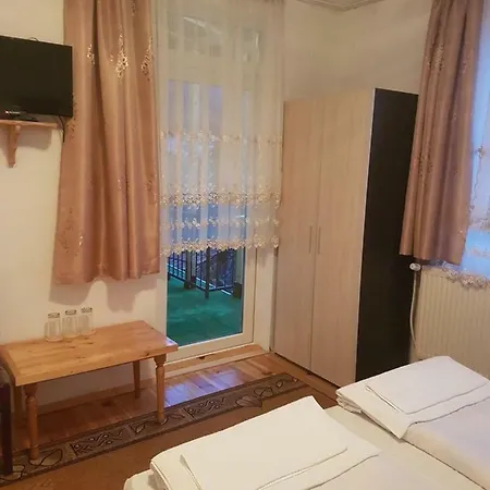 яна Къща за гости 3*